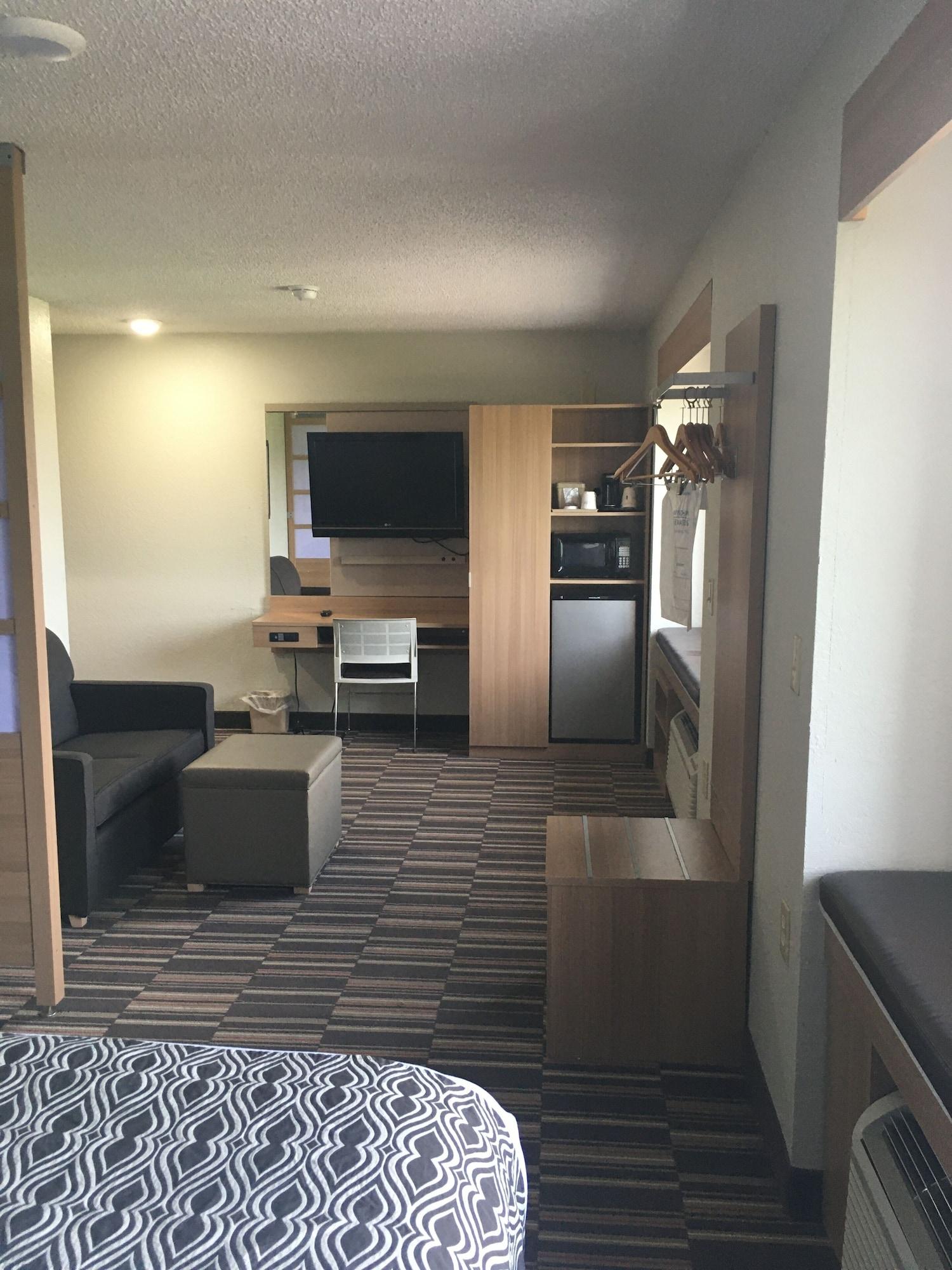 Microtel Inn & Suites By Wyndham Florence Exteriör bild